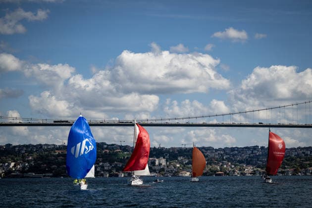 25th Bosphorus Cup in Istanbul ISTANBUL, TURKIYE - SEPTEMBER 19: Sailors and yachts compete in the Bosphorus Strait during the third day of the 25th Bosphorus Cup sailing races in Istanbul, Turkiye on September 19, 2026. Sebnem Coskun Anadolu Istanbul Turkey. Editorial use only. Please get in touch for any other usage.  Copyright: x2026xAnadoluxSebnemxCoskunx