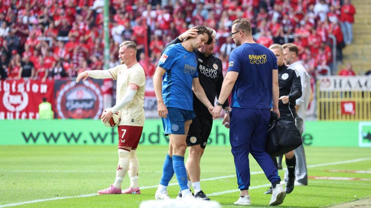 September 19, 2026, xrekx, Soccer 2. Bundesliga, 1. FC Kaiserslautern vs. Eintracht Braunschweig, Isidoros Koutsidis (Eintracht Braunschweig) injured, injury, pain, pains, injured, injury, pain, DFL DFB REGULATIONS PROHIBIT ANY USE OF PHOTOGRAPHS as IMAGE SEQUENCES and or QUASI-VIDEO Kaiserslautern