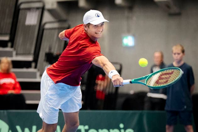 Davis Cup tennis match between Denmark and Bulgaria: Denmark s August Holmgren during the Davis Cup match between Denmark and Bulgaria at Royal Stage, Hilleroed, on Saturday, September 19, 2026. Photo by Sebastian Elias Uth, Ritzau Scanpix, Denmark  Copyright: SebastianxEliasxUthx spdk20260919-132903-L