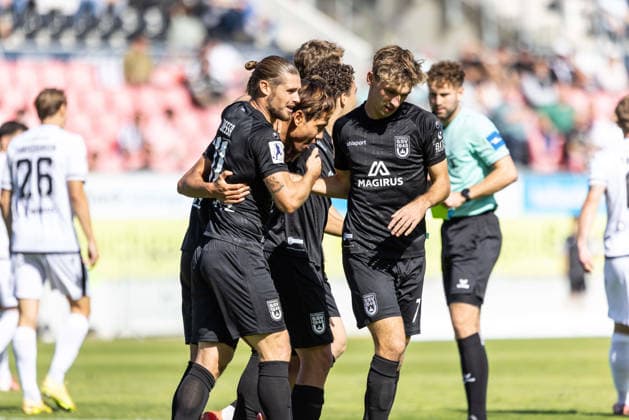 SV Sandhausen vs. SSV Ulm 1846 Soccer, Regionalliga Southwest, Matchday 8, Stadion am Hardtwald, Sandhausen, September 19, 2026. Goal celebration, cheers, and joy after Masaaki Takahara’s goal—a shot on goal that tied the score at 1–1—for SSV Ulm 1846 Soccer, 23 (left) Dennis Chessa, SSV Ulm 1846, soccer, 11, Masaaki Takahara, SSV Ulm 1846, soccer, 23, Benjamin Goller, SSV Ulm 1846, soccer, 07 SV Sandhausen vs. SSV Ulm 1846 Soccer, Regionalliga Südwest, Matchday 8, Stadion am Hardtwald, Sandhausen, September 26, 2019. Photo by Lucca Fundel. Sandhausen, Stadion am Hardtwald, Baden-Württemberg, Germany