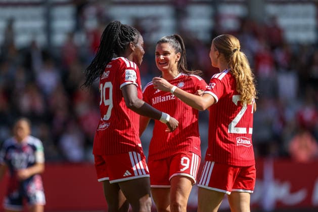 GER, Munich, FC Bayern Munich vs. FC Cologne, Google Pixel Women s Bundesliga, Soccer, DFB, 2026–2027 Season, FC Bayern Campus, Matchday 5 in Pictures by Edna Imade, FC Bayern Munich Women 29, Goal, Celebration and Joy, Emotions DFB DFL REGULATIONS PROHIBIT ANY USE OF PHOTOGRAPHS AS IMAGE SEQUENCES AND OR QUASI-VIDEO, September 19, 2026 Copyright: HMBxMedia HendrikxHamelau