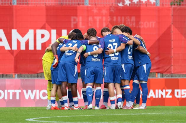September 19, 2026, xusrbx, Regional League Southwest Soccer, FSV Mainz 05 U23 vs. 1 FC Kaiserslautern II; the players from 1 FC Kaiserslautern II form a team circle to show solidarity, Mainz