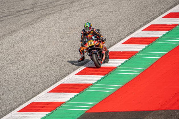 MOTORSPORTS - MotoGP - Austrian Grand Prix Photo by IPA ABACAPRESS.COM88707007 - Brad Binder (Red Bull KTM Factory Racing) during qualifying for the Austrian MotoGP Grand Prix at the Red Bull Ring racetrack in Spielberg, Austria, on September 19, 2026. Austria Austria  Copyright: xIPAxSport ABACAx