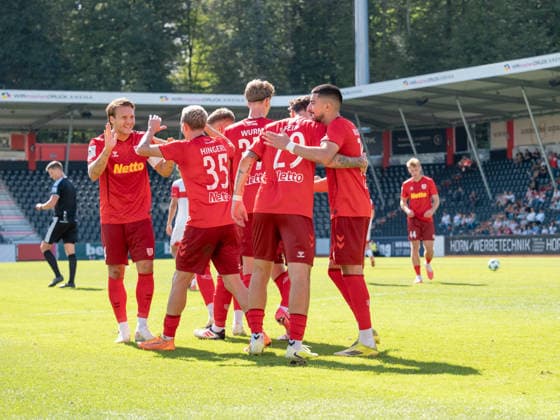 Goal to make it 0–3 by Sascha Hingerl (SSV Jahn Regensburg), 35th minute—team celebration (GER), soccer, VfB Stuttgart II vs. SSV Jahn Regensburg, Landesliga 2, Matchday 8, Leinfelden-Echterdingen, 2026–2027 season, September 19, 2026, GER, Soccer, VfB Stuttgart II vs. SSV Jahn Regensburg, 3. Liga, Matchday 8, 2026–2027 season, September 19, 2026, Leinfelden-Echterdingen Copyright: xCarstenxSchweringx EP_CSG