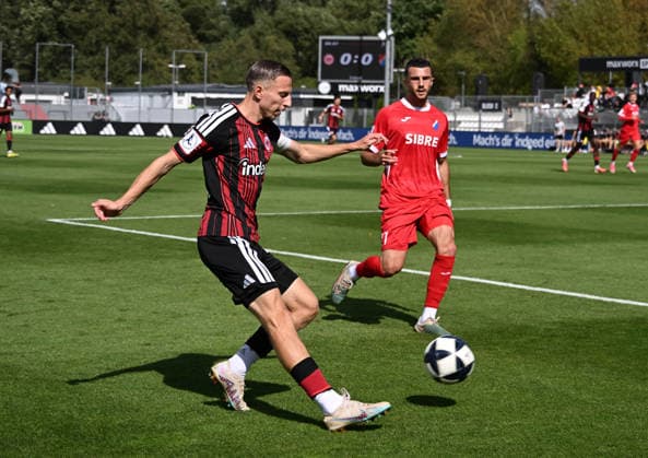 September 19, 2026, xsltx, Southwest Regional League Soccer, Eintracht Frankfurt U21 vs. TSV Steinbach Haiger; Nico Ochojski (Eintracht Frankfurt U21), Till Hausotter (TSV Steinbach Haiger)