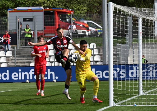 September 19, 2026, xsltx, Regional League Southwest Soccer, Eintracht Frankfurt U21 vs. TSV Steinbach Haiger; Nico Ochojski (Eintracht Frankfurt U21), Kevin Ibrahim (TSV Steinbach Haiger)