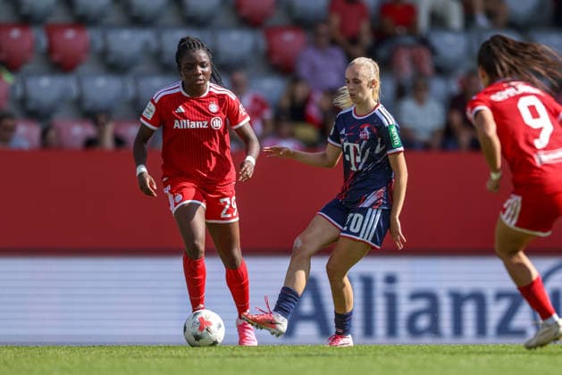 GER, Munich, FC Bayern Munich vs. FC Cologne, Google Pixel Women s Bundesliga, Soccer, DFB, 2026–2027 Season, FC Bayern Campus, Matchday 5 in Pictures (from left): Edna Imade, FC Bayern Munich Women s Team, 29, Carolin Elsen, FC Cologne Women, 20. DFB and DFL regulations prohibit any use of photographs as image sequences and or quasi-video. September 19, 2026 Copyright: HMBxMedia HendrikxHamelau