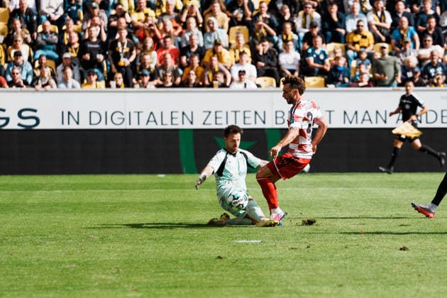 German Soccer 3rd Division 2026–2027, Matchday 7: Alemannia Aachen vs. Fortuna Düsseldorf at Tivoli Aachen; No penalty kick; Fabian Schleusener (Fortuna Düsseldorf) had a one-on-one with Manuel Riemann (Alemannia Aachen); 1; Protests; Complaint Copyright: xThiemoxRudolphx