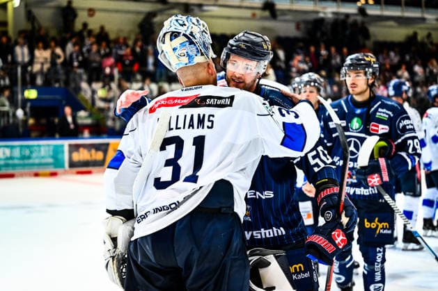 Peter Spornberger, Iserlohn Roosters, 50; Devin Williams, ERC Ingolstadt, 31, GER; Iserlohn Roosters vs. ERC Ingolstadt, Ice Hockey, Penny DEL, Matchday 1, 2026–2027 Season, September 19, 2026, GER, Iserlohn Roosters vs. ERC Ingolstadt, Ice Hockey, Penny DEL, Matchday 1, 2026–2027 Season, September 19, 2026, Iserlohn Copyright: xJonasxBrockmann Eibner-Pressefotx EP_JBN