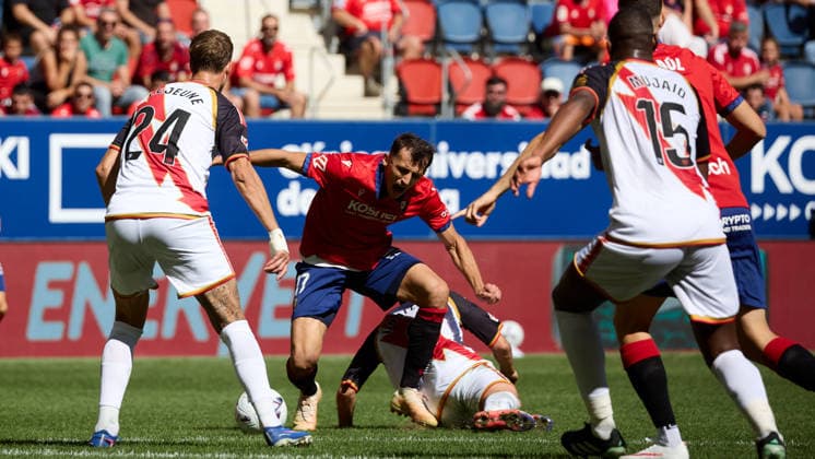 LaLiga EA Sports 2026-27 CA Osasuna vs. Rayo Vallecano: Unai Lopez (8, RAY R) makes a tackle on Ante Budimir (17, OSA L) during the LaLiga EA Sports soccer match between CA Osasuna and Rayo Vallecano played at El Sadar Stadium in Pamplona, Spain, on September 19, 2026. Florian Lejeune 24 RAY L, Mujaid Sadick 15 RAY, and Raúl García 9 OSA R are also visible in the image. Credit: Ínigo Alzugaray, Agencia LOF, Pamplona. LaLiga EA Sports 2026–27: CA Osasuna vs. Rayo Vallecano Copyright: xINIGOxALZUGARAYx