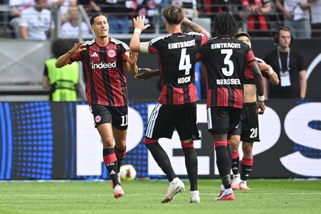 Soccer, Bundesliga 1, Matchday 4: Eintracht Frankfurt vs. SC Freiburg on September 19, 2026, at Deutsche Bank Park in Frankfurt. Celebrations following the 1-0 goal by Younes Ebnoutalib (Frankfurt). DFL regulations prohibit any use of photographs as image sequences and or quasi-video. xJKx