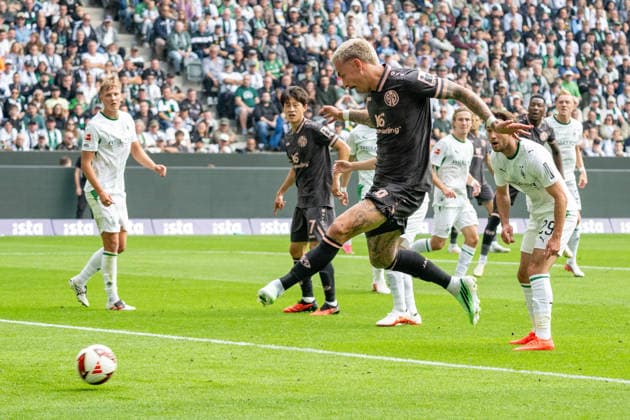 Phillip Tietz of 1. FSV Mainz 05 scores the goal to tie the game at 1-1 in Borussia Mönchengladbach vs. 1. FSV Mainz 05, Soccer, Bundesliga 1, Matchday 4, 2026–2027 season, September 19, 2026 DFL DFB regulations prohibit any use of photographs as image sequences and or quasi-video Borussia Mönchengladbach vs. 1 FSV Mainz 05, soccer, Bundesliga 1, Matchday 4, 2026–2027 season, September 19, 2026, Mönchengladbach Copyright: xEibner-Pressefoto ThomasxHaeslerx EP_THR