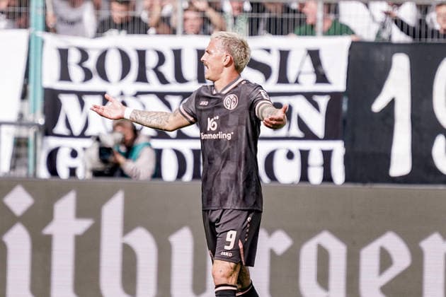 Germany Soccer Season 2026–2027, 1. Bundesliga, Matchday 4, Borussia Mönchengladbach vs. 1. FSV Mainz 05 at Borussia Park, Mönchengladbach; Phillip Tietz of 1. FSV Mainz 05, 9 gestures, body language, emotion; Mönchengladbach at Borussia Park, Germany Copyright: xBennetxLongx