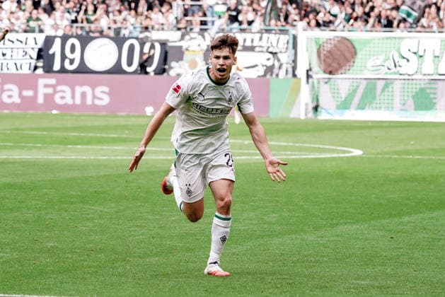 Germany Soccer Season 2026–2027, Bundesliga 1, Matchday 4, Borussia Mönchengladbach vs. 1. FSV Mainz 05 at Borussia Park, Mönchengladbach; Lukas Ullrich (Borussia Mönchengladbach), 26th minute: Goal and goal celebration for the 1–0 lead; goal, goal celebration, celebration, joy, emotions; Mönchengladbach, Borussia Park, Germany Copyright: xBennetxLongx