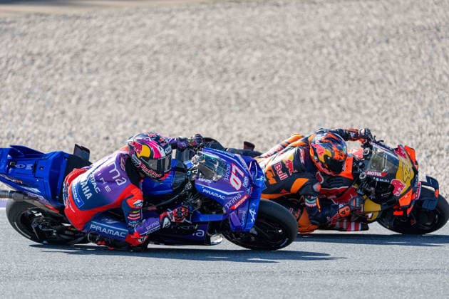 SPIELBERG, ÖSTERREICH - SEPTEMBER 19: Toprak RazgatlÄ±oÄülu aus der Türkei fährt für das Prima Pramac Yamaha MotoGP Team und Pol Espargaro aus Spanien fährt für das Red Bull KTM Tech3 Team während des MotoGP Großer Preis von Österreich 2026 - Sprintrennen am RED BULL RING am September 19, 2026 in Spielberg, ÖSTERREICH, STEIERMARK. SPIELBERG, AUSTRIA - SEPTEMBER 19: Toprak RazgatlÄ±oÄülu of Turkey rides for the Prima Pramac Yamaha MotoGP Team and Pol Espargaro of Spain rides for the Red Bull KTM Tech3 Team during the MotoGP Austrian Grand Prix 2026 - Sprint Race at the RED BULL RING on September 19, 2026 in Spielberg, AUSTRIA, STYRIA. Copyright: xIBEX.agencyx xKlausxPressbergerx