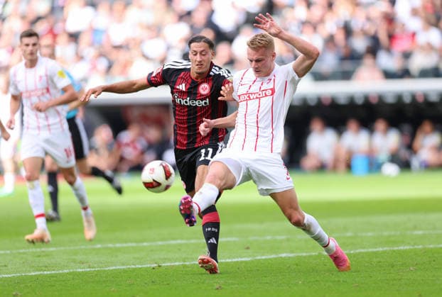 September 19, 2026, Bundesliga Soccer, Eintracht Frankfurt vs. SC Freiburg, from left to right: Younes Ebnoutalib (Eintracht Frankfurt), Philipp Lienhart (SC Freiburg). DFL and DFB regulations prohibit any use of photographs as image sequences and or quasi-video. xdcx Copyright: HMBxMedia Claus
