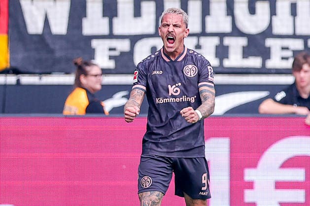 September 19, 2026, Soccer, Borussia Mönchengladbach vs. FSV Mainz 05, 1 Bundesliga, Matchday 4, Ista Borussia Park, 2026–27 Season. Goal celebration after the 1–1 goal by Phillip Tietz (1 FSV Mainz 05). 09. DFB regulations prohibit any use of photographs as image sequences and or quasi-video. North Rhine-Westphalia, Germany