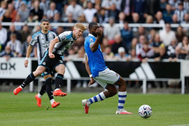 Newcastle United v Hull City, Premier League Lewis Hall of Newcastle United scores his sides second goal of the match 2-0 during the Newcastle United v Hull City Premier League match at St. James Park, Newcastle Upon Tyne, England on 19 September 2026 Credit: Craig Cowan Every Second Media Editorial use only. All images are copyright Every Second Media Limited. No images may be reproduced without prior permission. All rights reserved. Premier League and Football League images are subject to licensing agreements with Football DataCo Limited. see https: www.football-dataco.com Copyright: xIMAGO EveryxSecondxMediax ESM-2174-0063 CraigxCowanx xEveryxSecondxMediax