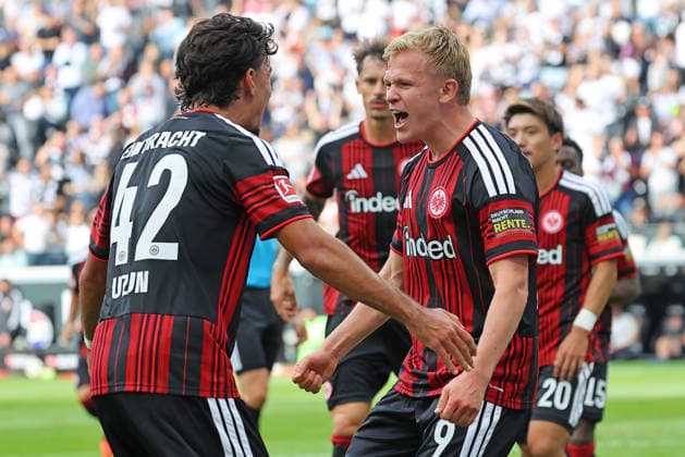 Frankfurt, Germany, September 19, 2026, Bundesliga 2026–2027, Matchday 4: Eintracht Frankfurt vs. SC Freiburg. Pictured: Goal scorer Jonathan Burkardt. Frankfurt celebrates his goal to make it 2–1. DFL and DFB regulations prohibit any use of photographs as image sequences and or quasi-video. Deutsche Bank Park, Hesse Copyright: xFotostandx xRacochax
