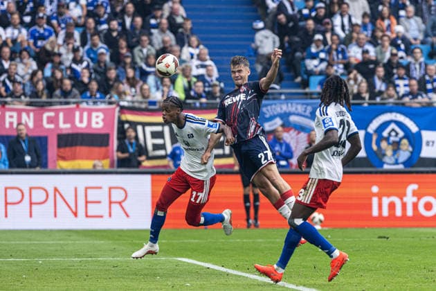 1 German Bundesliga Hamburger SV 1 FC Cologne September 19, 2026 Thijs Dallinga 1 FC Cologne, 27, Warmed Omari, Hamburger SV; 17, Jordan Torunarigha, Hamburger SV; 23 1 German Bundesliga, Matchday 4: Hamburger SV vs. 1 FC Köln at Volksparkstadion, Hamburg, September 19, 2026. DFL regulations prohibit any use of photographs as image sequences and or quasi-video. Copyright: xBEAUTIFULxSPORTS Buriakovx