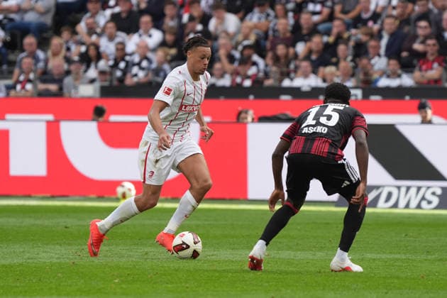 Derry Scherhant (SC Freiburg), 7 vs. Noel Aseko (Eintracht Frankfurt), September 19, 2026, Bundesliga, 2026–2027 season, Eintracht Frankfurt vs. SC Freiburg, Deutsche Bank Park, Matchday 4