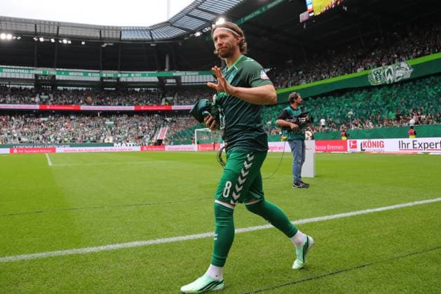 September 26, 2019, GER, Soccer, 1st FBL Men, Matchday 4, 2026–2027 Season, SV Werder Bremen vs. FC Augsburg Feature Highlights Mitchell Weiser SV Werder Bremen 08 Bremen Weserstadion Bremen Germany Copyright: xnordphotoxGmbHx xTauchnitzx