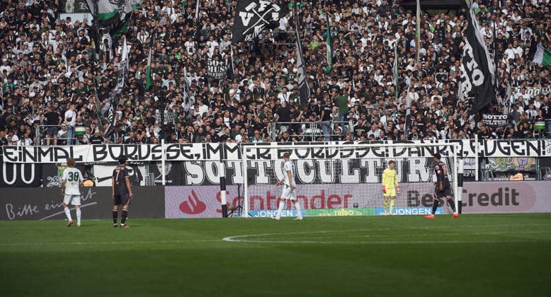 September 19, 2026, xhbx, Soccer, Bundesliga 1, Borussia Mönchengladbach 1 vs. FSV Mainz 05 – fans, atmosphere, scarf, flag, banner for Eugen Polanski from Borussia Mönchengladbach DFL DFB REGULATIONS PROHIBIT ANY USE OF PHOTOGRAPHS as IMAGE SEQUENCES and or QUASI-VIDEO Mönchengladbach