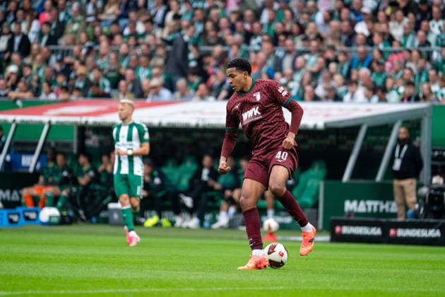 September 19, 2026, GER, Soccer, Men s, 1st Bundesliga, 2026–2027 season, Matchday 4, SV Werder Bremen vs. FC Augsburg Noahkai Banks FC Augsburg, 40 seconds of footage DFB and DFL regulations prohibit any use of photographs as image sequences and or quasi-video Bremen Weserstadion Bremen Germany Copyright: xNordphoto Memmlerx