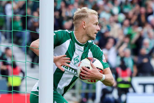 Marco Gruell of Werder Bremen celebrates his goal to make the score 1–2 during the Bundesliga match between SV Werder Bremen and FC Augsburg at Weserstadion on September 19, 2026, in Bremen, Germany. Photo by Marco Steinbrenner, DeFodi Images. Marco Gruell of Werder Bremen celebrates after scoring his team’s first goal during the Bundesliga match between SV Werder Bremen and FC Augsburg at Weserstadion on September 19, 2026 in Bremen, Germany. Photo by Marco Steinbrenner, DeFodi Images. DFB and DFL regulations prohibit any use of photographs as image sequences and or quasi-video. Photo by Marco Steinbrenner, DeFodi Images.
