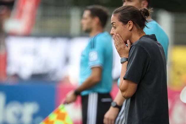 3rd Division, 2026–27 Season: Victoria Cologne 3, FC Ingolstadt 04. Head Coach Sabrina Wittmann of FCI is disappointed after the 3–0 loss. Photo by Jürgen Meyer. 3rd Division, 2026–27 Season: Victoria Cologne 3, FC Ingolstadt 04