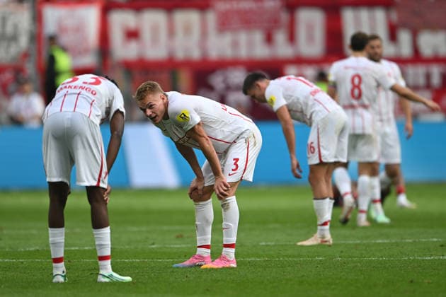 Soccer, Bundesliga 1, Matchday 4: Eintracht Frankfurt vs. SC Freiburg on September 19, 2026, at Deutsche Bank Park in Frankfurt. Philipp Lienhart (Freiburg) and Jordy Makengo (Freiburg). DFL regulations prohibit any use of photographs as image sequences and or quasi-video. xJKx