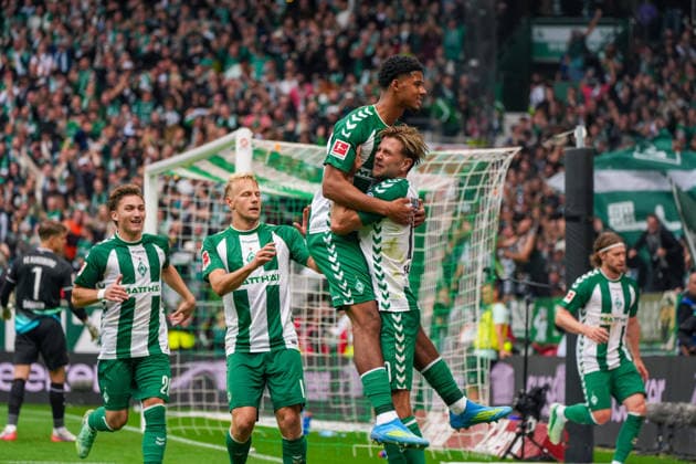 Niklas Füllkrug scores the 2-2 goal for Werder Bremen. Werder Bremen, 10, goal celebration, emotions, joy, German soccer, Bundesliga, 2026–27 season, Matchday 4, September 19, 2026, Werder Bremen vs. FC Augsburg, Weserstadion, Bremen Copyright: xLeonxFrickx