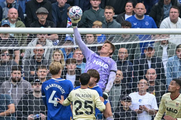 19th September 2026; Everton Stadium, Liverpool, England; Premier League Football, Everton versus Ipswich Town; Christian Walton of Ipswich Town deflects the ball over the goal LeexDurkin