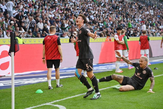 Celebration 2 3 Eric Martel Mainz 05, Wed, Sept. 19, 2026, Soccer, Bundesliga 1, 2026–2027 Season, Matchday 4, Borussia Mönchengladbach 1 FSV Mainz 05. DFL regulations prohibit any use of photographs as image sequences and or quasi-video. Mönchengladbach, Borussia Park, North Rhine-Westphalia, Germany Team2