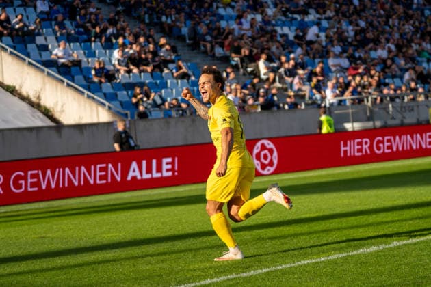 Niklas Pollex of SG Sonnenhof Großaspach, No. 18, celebrates after scoring the 0-1 goal, 1. FC Saarbrücken vs. SG Sonnenhof Großaspach, soccer, 3rd Division, Matchday 7, September 19, 2026, DFB regulations prohibit any use of photographs as image sequences and or quasi-video. Saarbrücken, Saarland, Germany Copyright: xkolbert-press PhilipxZieglerx