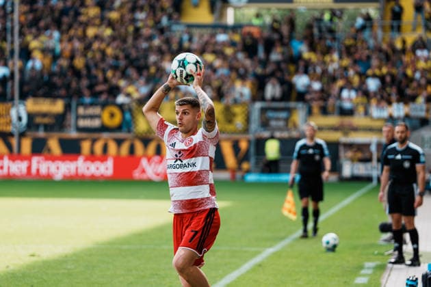 German Soccer 3rd Division 2026–2027, Matchday 7: Alemannia Aachen vs. Fortuna Düsseldorf at Tivoli Aachen; Throw-in by Erik Wekesser (Fortuna Düsseldorf), 7, Building Up Play Copyright: xThiemoxRudolphx