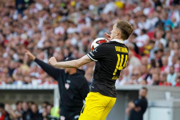 Maximilian Beier, BVB Dortmund, No. 14, Germany, Soccer, Bundesliga 1, Matchday 4, 2026–2027, VfB Stuttgart vs. Borussia Dortmund, September 19, 2026, Stuttgart MHP Arena, Germany Copyright: xGrantxHubbsx