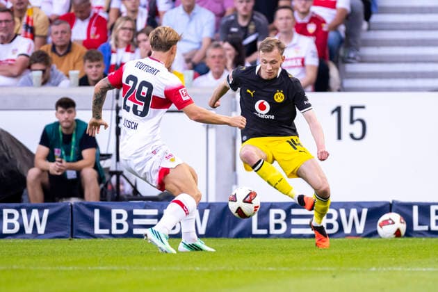 September 19, 2026, Soccer, Matchday 4 of the 1st Bundesliga, VfB Stuttgart vs. Borussia Dortmund, Finn Jeltsch (VfB Stuttgart), Maximilian Beier (Borussia Dortmund), Stuttgart MHP Arena, Baden-Württemberg, Germany, xRHR PHOTO DEx Copyright: DennisxEwert RHR-FOTOx RHR-FOTO DE