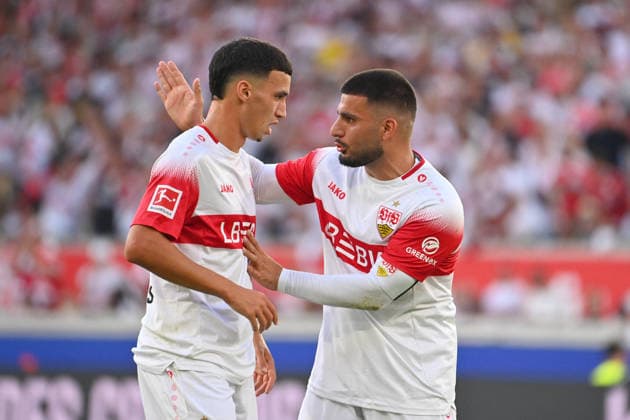 v re Deniz UNDAV, VFB Stuttgart; Bilal EL KHANNOUSS, VFB Stuttgart; Need to Talk: Gestures, Soccer, Bundesliga Season 2026–2027, Matchday 4, Matchday 04, VfB Stuttgart vs. Borussia Dortmund on September 19, 2026, MHP ARENA