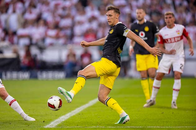September 19, 2026, Soccer, Matchday 4 of the 1st Bundesliga, VfB Stuttgart vs. Borussia Dortmund, Nico Schlotterbeck, Borussia Dortmund, Stuttgart, MHP Arena, Baden-Württemberg, Germany, xRHR PHOTO DEx Copyright: DennisxEwert RHR-FOTOx RHR-FOTO DE