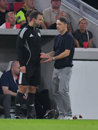 September 19, 2026, xblx, Soccer, Bundesliga 1, VfB Stuttgart vs. Borussia Dortmund, Fourth Official Wolfgang Haslberger, Coach Niko Kovac, Borussia Dortmund. DFL and DFB regulations prohibit any use of photographs as image sequences and or quasi-video. Stuttgart