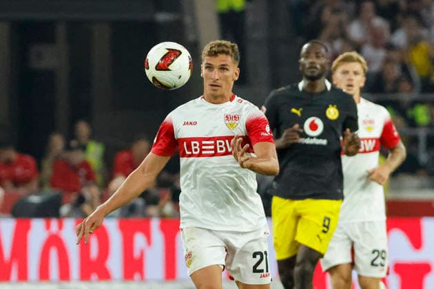 Grischa Prömel, Promel VfB Stuttgart, 21 on the Ball, Germany, Soccer, Bundesliga 1, Matchday 4, 2026–2027, VfB Stuttgart vs. Borussia Dortmund, September 19, 2026, Stuttgart MHP Arena, Germany Copyright: xGrantxHubbsx