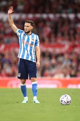 Matt Grimes of Coventry City takes a free kick. Nottingham Forest v Coventry City, Premier League, Football, The City Ground, Nottingham, UK - 19 Sep 2026Nottingham The City Ground United Kingdom EDITORIAL USE ONLY No use with unauthorised audio, video, data, fixture lists, club league logos or live services. Online in-match use limited to 120 images, no video emulation. No use in betting, games or single club league player publications.  Copyright: xRyanxBrowne Shutterstockx 17158587ja