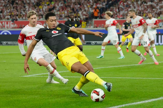 Pictured from left: Angelo Stiller (VfB Stuttgart, 6) and Jobe Bellingham (Borussia Dortmund, 7) with the ball on September 19, 2026, VfB Stuttgart vs. Borussia Dortmund, Bundesliga 1, Matchday 4, Germany, Stuttgart, MHP Arena; DFL regulations prohibit any use of photographs as image sequences and or quasi-video Copyright: HMBxMedia xJulienxBecker