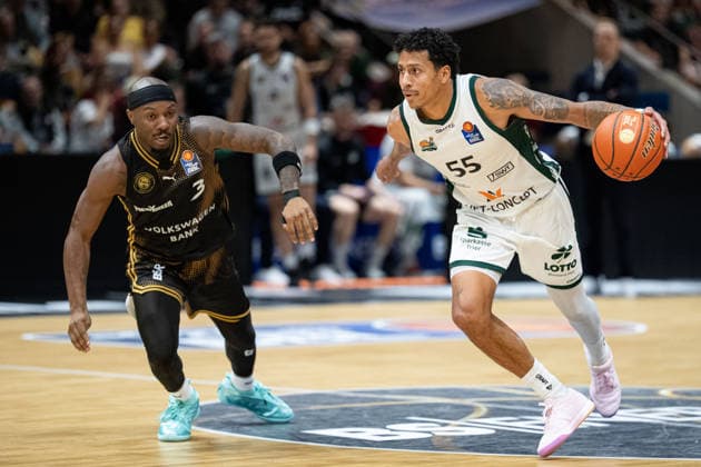 Eli Brooks 55, VET CONCEPT Gladiators Trier vs. DeJour Reaves 3, Basketball Löwen Braunschweig (GER), Basketball Löwen Braunschweig vs. VET CONCEPT Gladiators Trier, Basketball, easyCredit BBL, Week 1, 2026–27 season, September 19, 2026 GER, Basketball Loewen Braunschweig vs. VET CONCEPT Gladiators Trier, Basketball, easyCredit BBL, Week 1, 2026–27 season, September 19, 2026 Braunschweig Copyright: xEibner-Pressefoto DanielxREINELTx EP_DRT