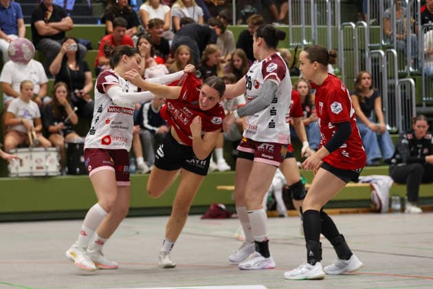 Carolin Jaron, SG Nürtingen Zizishausen, 5 on the throw (GER), SG Nürtingen Zizishausen vs. HL Buchholz 08 Rosengarten, Handball, 2nd ALSCO Women s Handball Bundesliga, Matchday 4, 2026–2027 season, September 19, 2026 GER, SG Nürtingen Zizishausen vs. HL Buchholz 08 Rosengarten, Handball, 2nd ALSCO Women’s Handball Bundesliga, Matchday 4, 2026–2027 season, September 19, 2026, Steinenberg Copyright: xEibner-Pressefoto SoerenxHerwegx EP_SHG