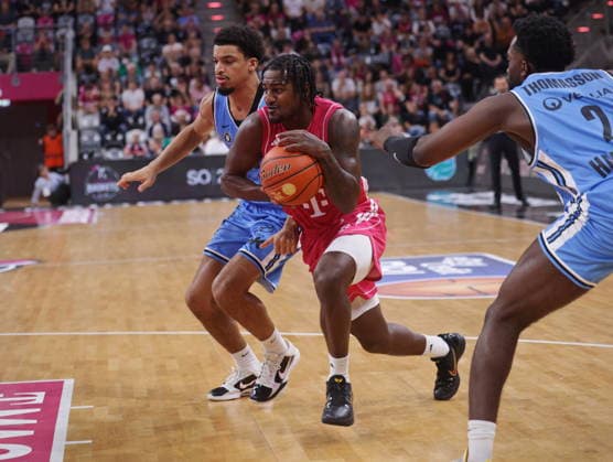 John Michael Wright Telekom Baskets Bonn vs. Veolia Towers Hamburg, Matchday 1 of the 2026–27 Season