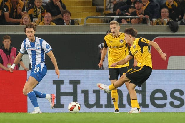 September 19, 2026, xtgx, Soccer 2. Bundesliga, SG Dynamo Dresden vs. Hertha BSC Berlin, from left: Patrice Covic (Dresden), 24 scores a goal, shoots, goal scorer, scores a goal, goal, scores the goal 1–0 DFL DFB REGULATIONS PROHIBIT ANY USE OF PHOTOGRAPHS as IMAGE SEQUENCES and or QUASI-VIDEO Dresden