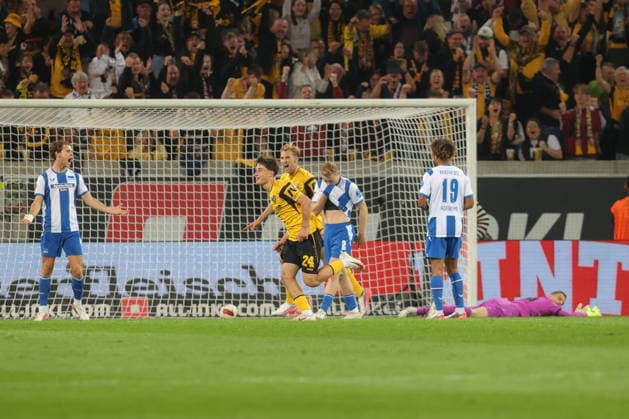 September 19, 2026, xtgx, Soccer 2. Bundesliga, SG Dynamo Dresden vs. Hertha BSC Berlin, from left: Patrice Covic (Dresden), 24, celebrating, Goal celebration, celebrating the goal, DFL and DFB regulations prohibit any use of photographs as image sequences and or quasi-video footage in Dresden