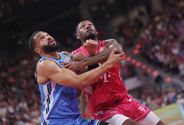 Jeff Garrett Telekom Baskets Bonn vs. Veolia Towers Hamburg, Matchday 1 of the 2026–27 Season